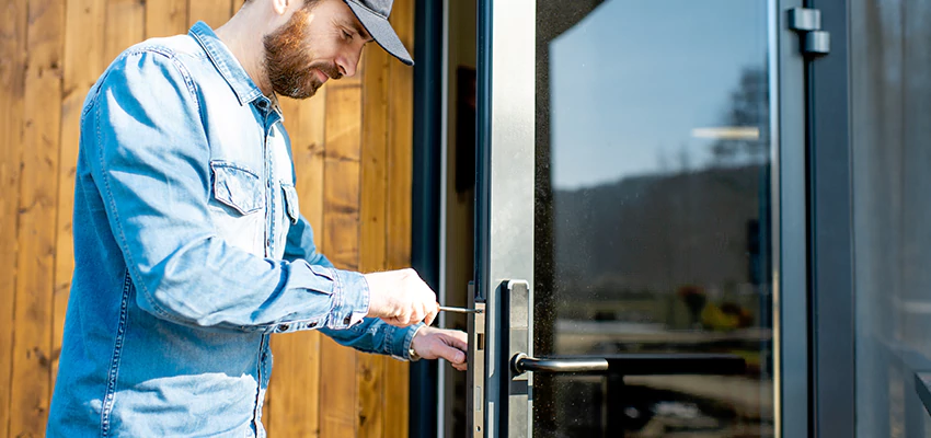 Frameless Glass Storefront Door Locks Replacement in Torrance, CA