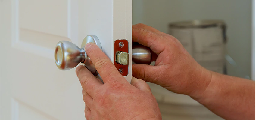 AAA Locksmiths For lock Replacement in Torrance, California