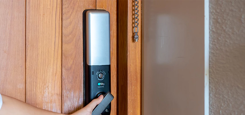 Home Security Electronic Locks Upgrades in Torrance, CA